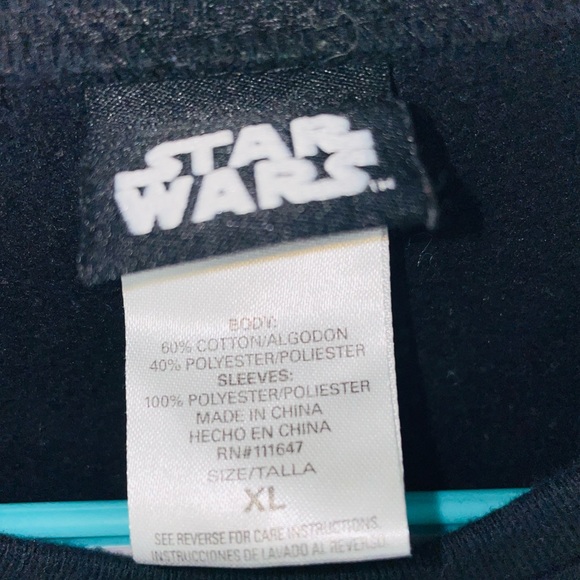 Star Wars Sweater - Picture 2 of 3